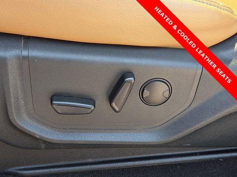 Used 2022 Ford F250 Lariat w/ Lariat Ultimate Package image 14