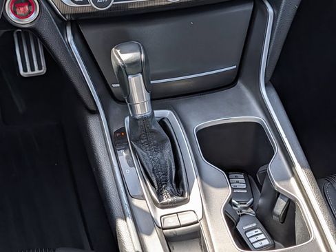 Used 2019 Honda Accord Sport image 15