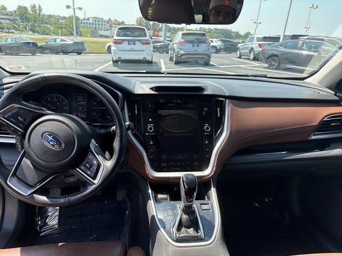 Used 2020 Subaru Outback Touring XT AWD/4WD image 14
