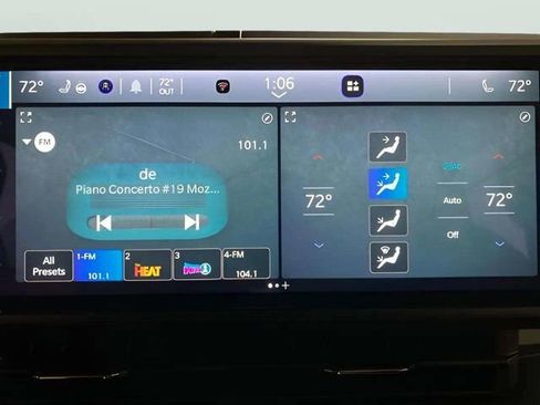 Used 2025 Jeep Wrangler Unlimited Sahara w/ Safety Group AWD/4WD image 12