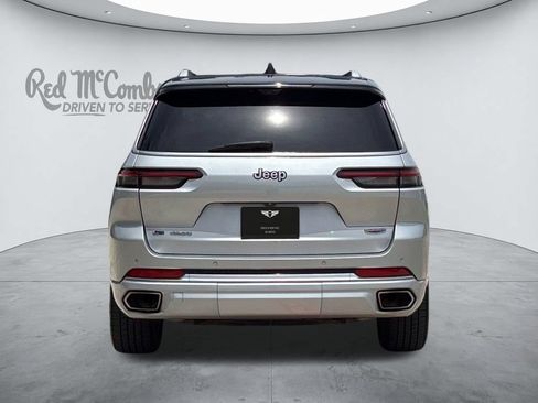 Used 2022 Jeep Grand Cherokee L Summit w/ Advanced Protech Group IV AWD/4WD image 4