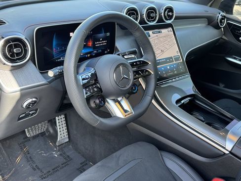 Used 2024 Mercedes-Benz GLC 43 AMG 4MATIC image 17