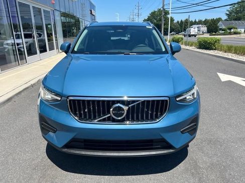 Used 2025 Volvo XC40 B5 Core AWD/4WD image 7