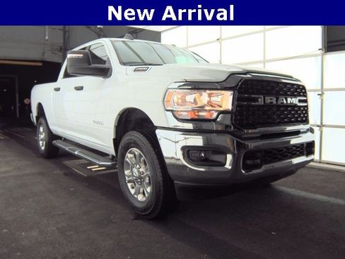 Used 2024 RAM 2500 Big Horn w/ Bed Utility Group image 1
