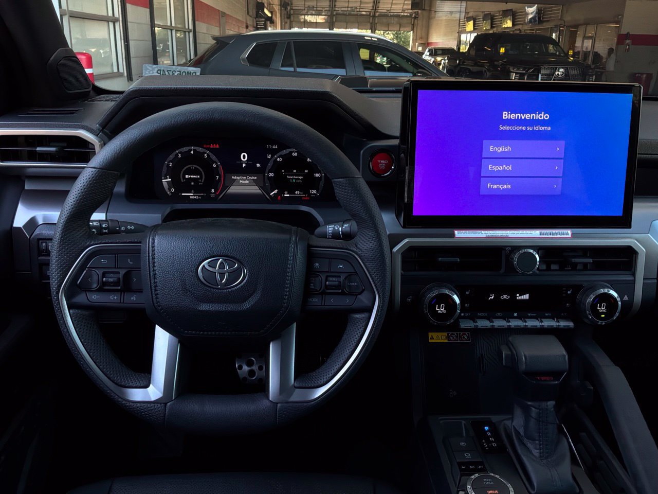 Used 2024 Toyota Tacoma TRD Sport w/ TRD Sport Premium Package AWD/4WD image 18