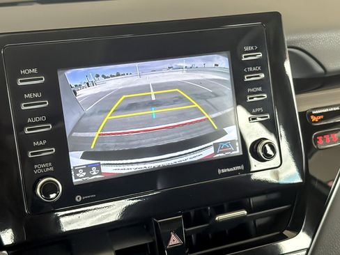 Used 2024 Toyota Camry SE FWD image 17