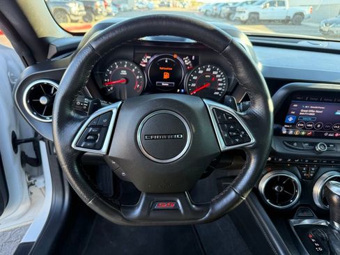 Used 2020 Chevrolet Camaro SS image 20