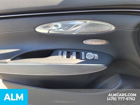 Used 2023 Genesis GV70 2.5T w/ Advanced Package image 30