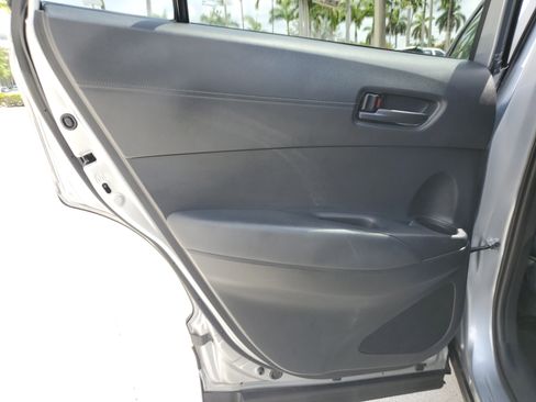 Certified 2024 Toyota Corolla Cross LE FWD image 16