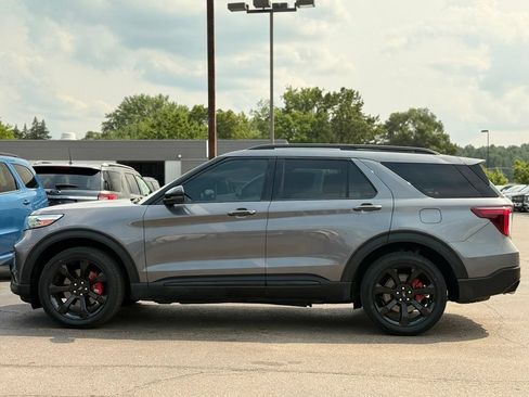 Certified 2023 Ford Explorer ST w/ Technology Package AWD/4WD image 43