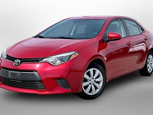 Used 2015 Toyota Corolla LE FWD image 13