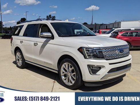 Used 2019 Ford Expedition Platinum RWD image 1