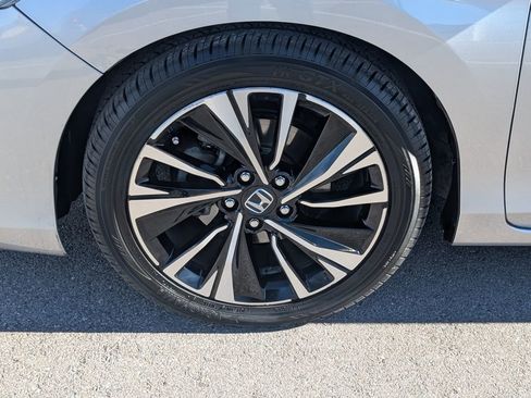 Used 2017 Honda Accord EX-L image 24