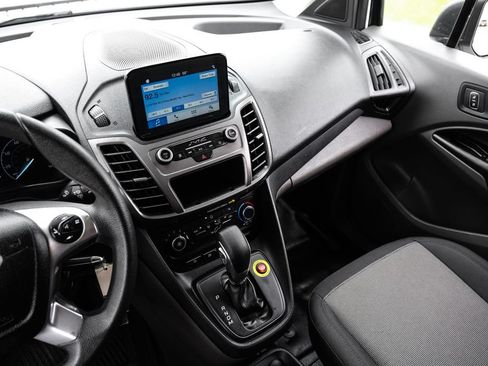 Used 2020 Ford Transit Connect XL FWD image 19