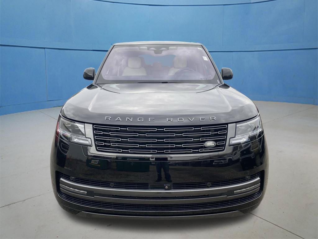 Used 2023 Land Rover Range Rover SE AWD/4WD image 4