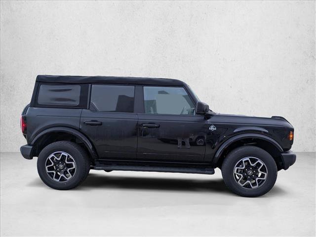 Used 2024 Ford Bronco Outer Banks AWD/4WD image 4