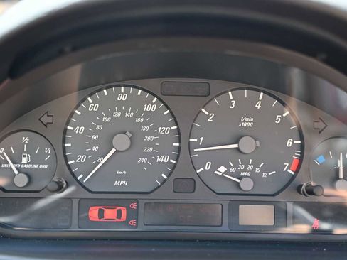 Used 2004 BMW 325Ci Convertible image 17