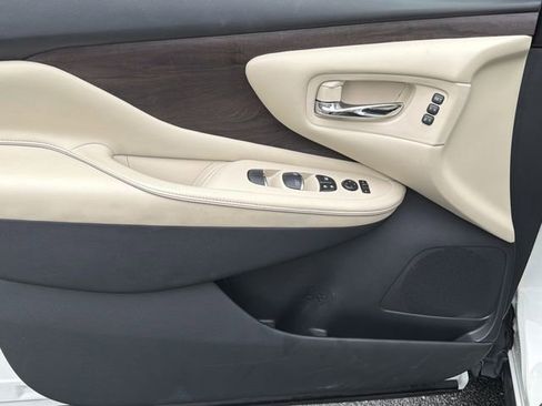 Used 2020 Nissan Murano Platinum FWD image 10