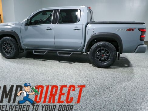 Used 2022 Nissan Frontier PRO-4X w/ Pro-4X Premium Package AWD/4WD image 10