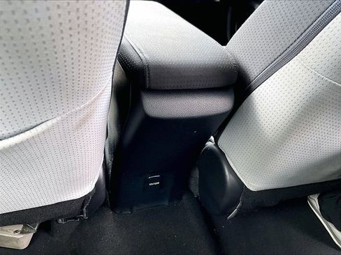 Used 2017 Toyota Prius Prime Plus w/ Carpet Mat Package image 20