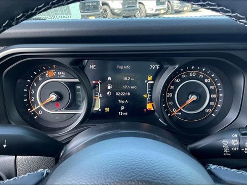 New 2025 Jeep Wrangler Rubicon image 15