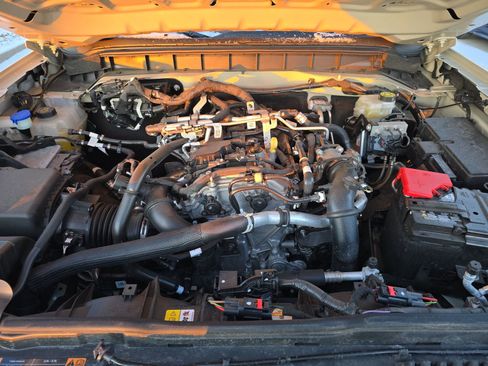 Used 2025 Ford Bronco Outer Banks image 15