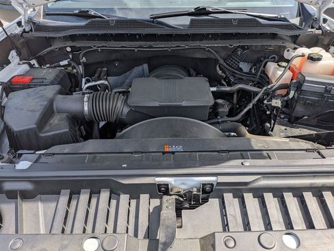 Used 2025 Chevrolet Silverado 2500 LT w/ Safety Package AWD/4WD image 30