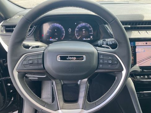 New 2026 Jeep Grand Cherokee L Limited image 16