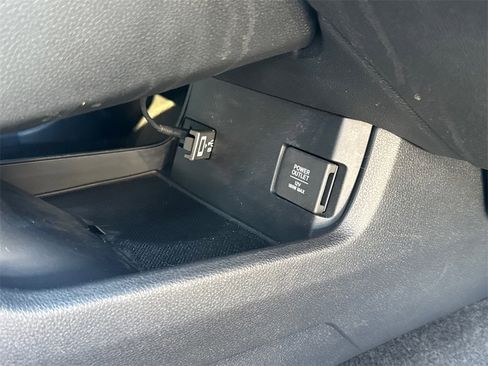 Used 2019 Honda Civic EX-L image 18