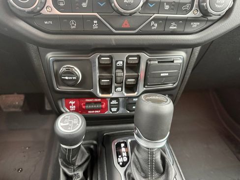 New 2026 Jeep Gladiator Rubicon image 22