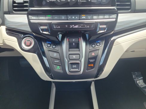 New 2026 Honda Odyssey Elite image 15