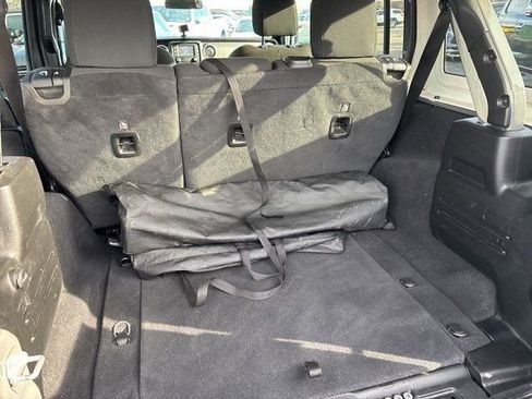 Used 2021 Jeep Wrangler Unlimited Willys image 28
