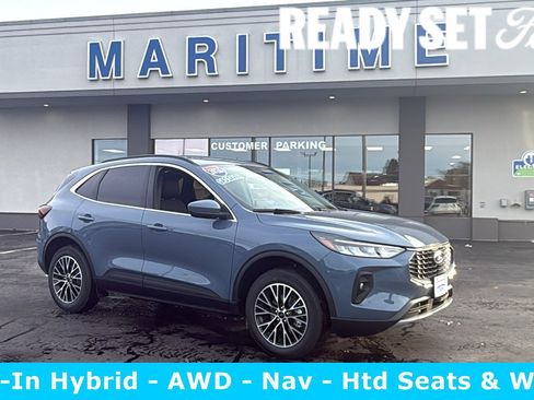 New 2026 Ford Escape SE image 1