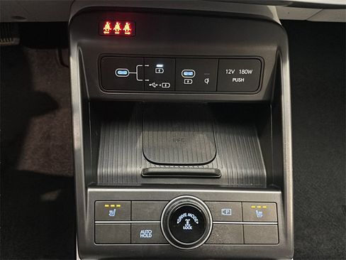 Certified 2025 Hyundai Kona SEL image 26