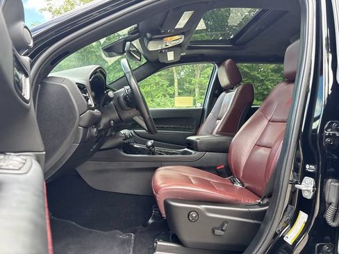 Used 2025 Dodge Durango R/T AWD/4WD image 35