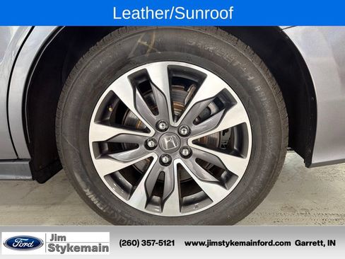 Used 2023 Honda Odyssey EX-L image 5