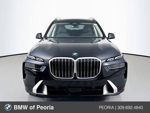 Used 2024 BMW X7 xDrive40i w/ Premium Package image 2
