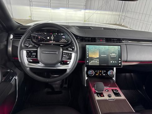 Used 2023 Land Rover Range Rover SE AWD/4WD image 25