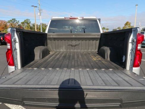 Used 2021 Chevrolet Silverado 1500 Custom w/ Rally Edition image 28