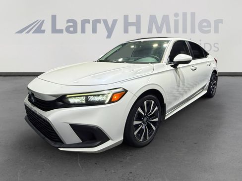 Used 2023 Honda Civic EX image 1