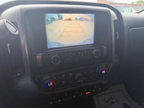 Used 2018 Chevrolet Silverado 1500 LT w/ All Star Edition AWD/4WD image 4