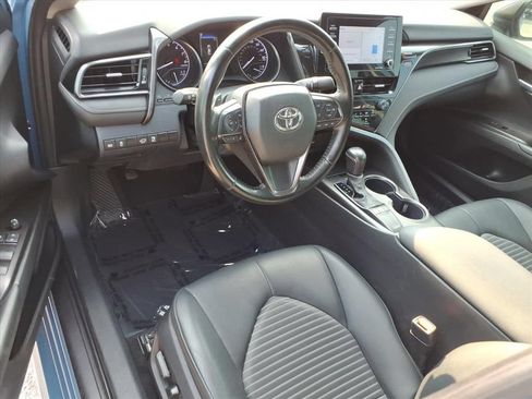 Used 2024 Toyota Camry SE FWD image 17