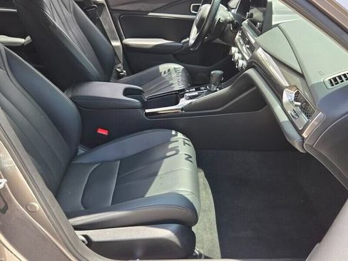 Used 2023 Acura Integra FWD image 16