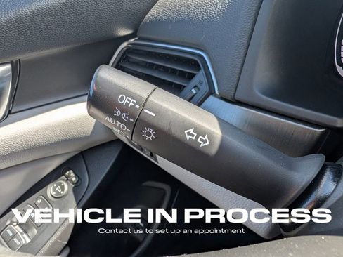 Used 2018 Honda Accord LX image 29
