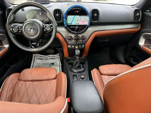 Used 2021 MINI Cooper Countryman SE w/ Driver Assistance Package image 12