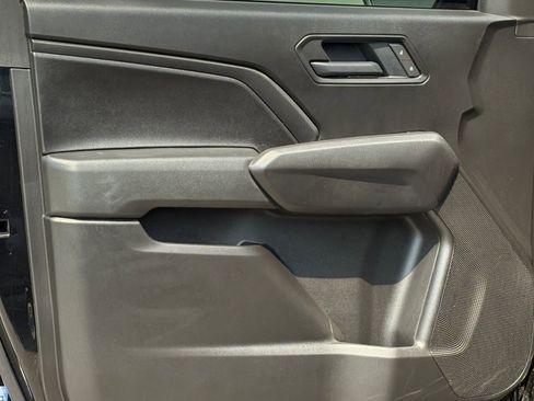 Used 2026 Chevrolet Colorado Trail Boss AWD/4WD image 12