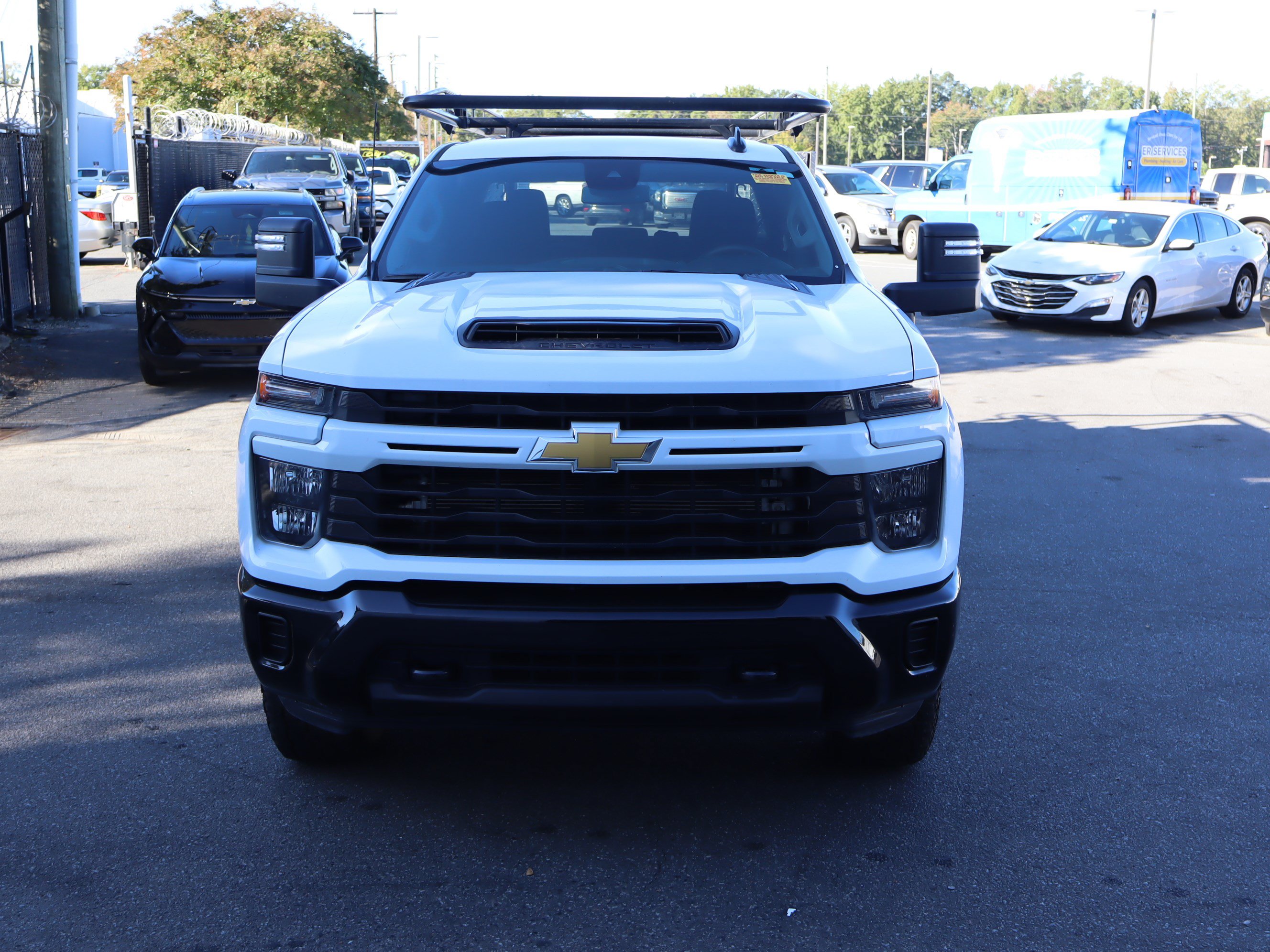 Used 2024 Chevrolet Silverado 2500 Custom w/ Custom Value Package AWD/4WD image 3