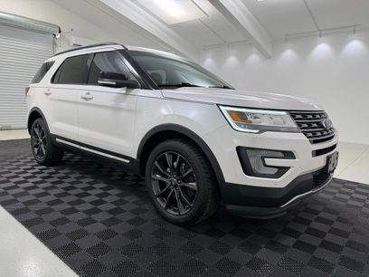 Used 2017 Ford Explorer XLT w/ Equipment Group 202A