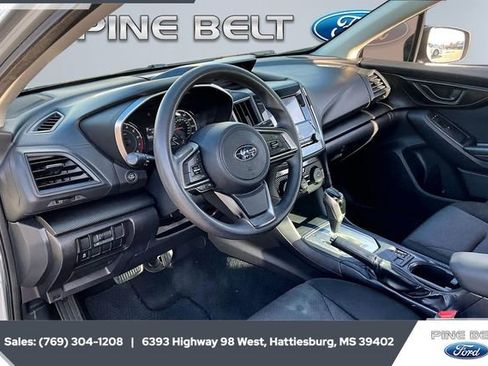 Used 2018 Subaru Impreza 2.0i Premium image 12