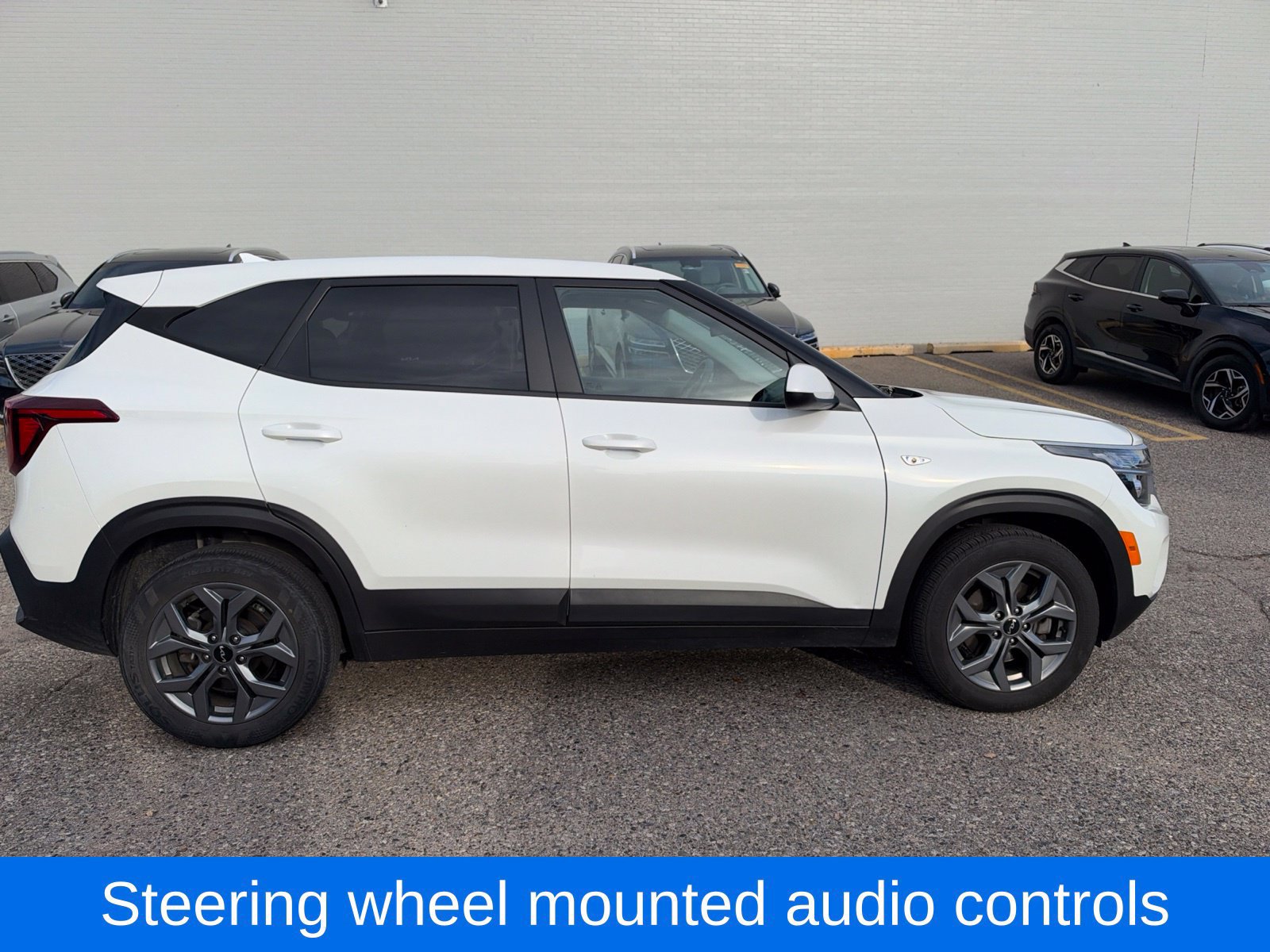 Certified 2024 Kia Seltos LX AWD/4WD image 3